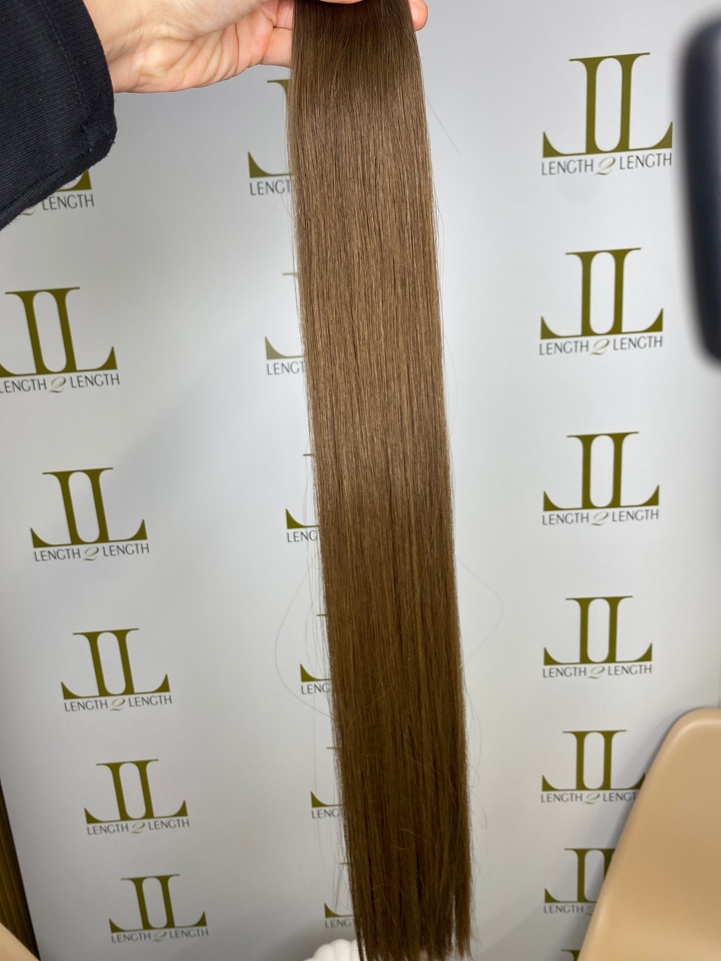 Ash Brown Flat Weft 24-26” 50g *SALE*