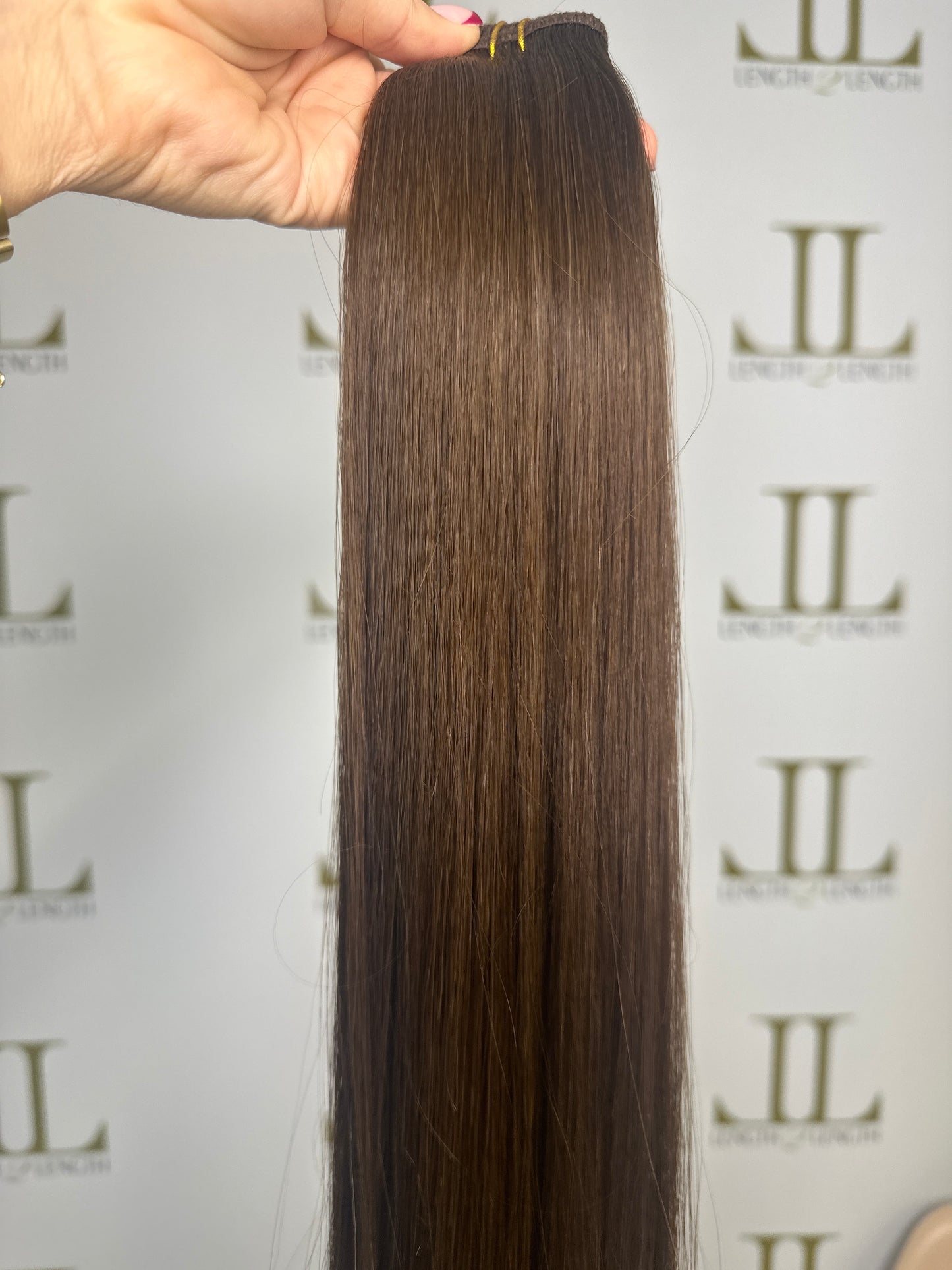 Chocolate Brown Flat Weft 50g 24-26” *SALE*