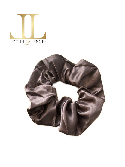 Medium Silk Scrunchie