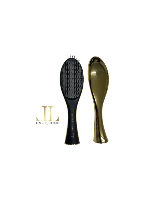 LUXE Ultimate Detangle Brush
