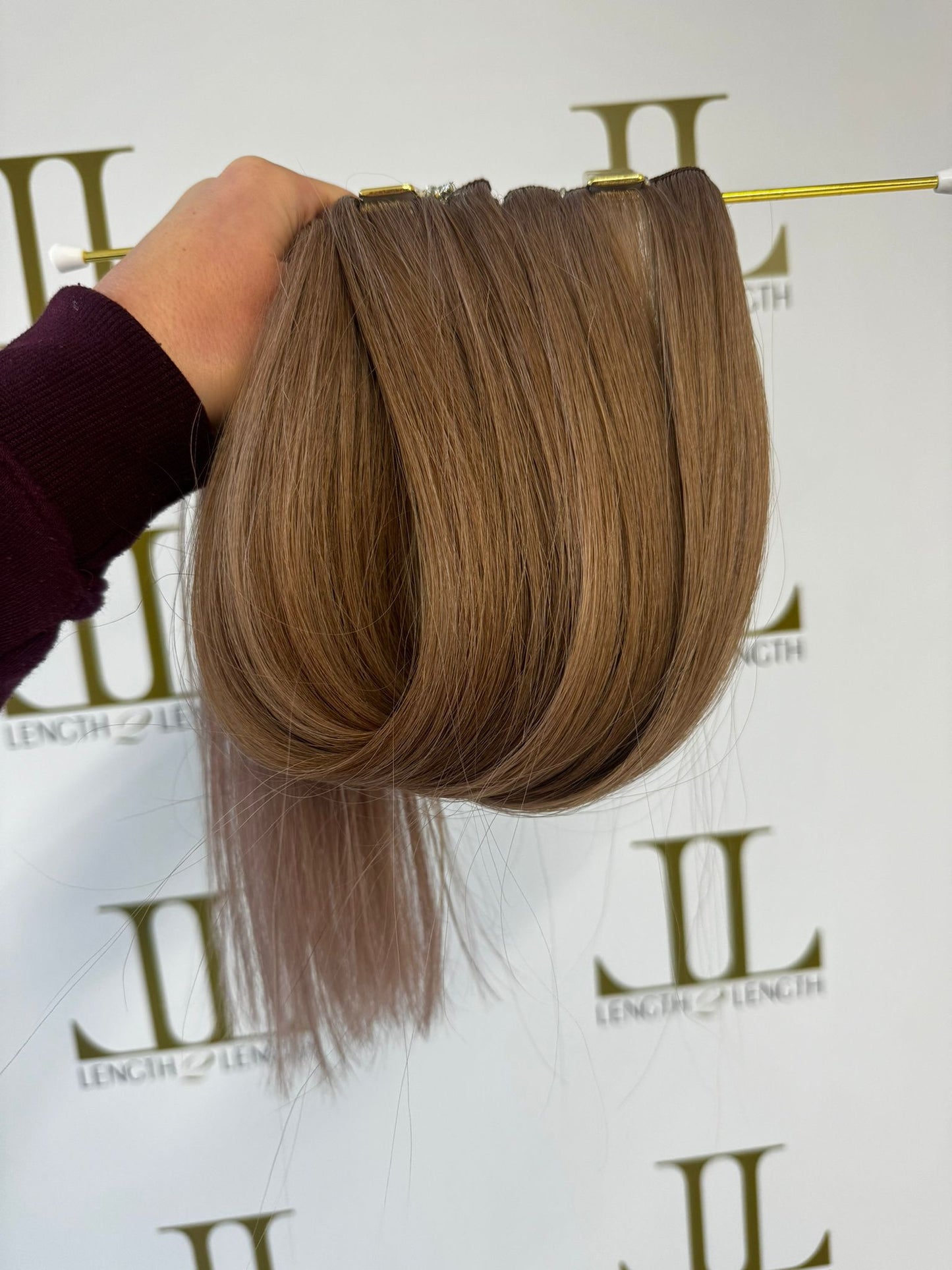 Natural Medium Brown - Flat weft 26-28” 50g *SALE*